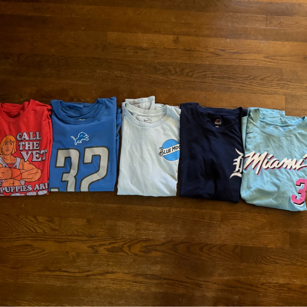 Lot of Large Men’s Tshirts